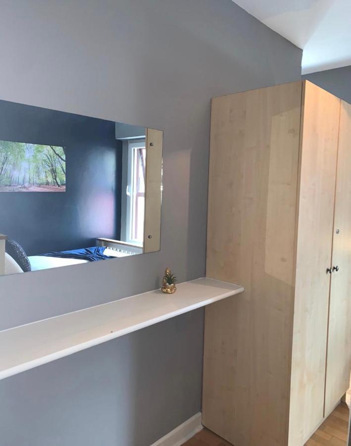 Cheap Budget Accommodation Galway Esterno foto