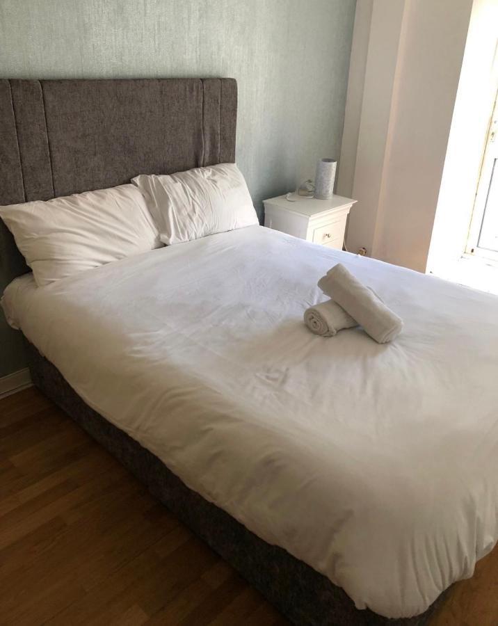 Cheap Budget Accommodation Galway Esterno foto